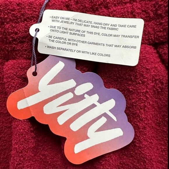 Fabletics Yitty Pet Me Jogger Sweatpants Large Merlot Heart Shaped Back Pockets - Picture 3 of 7